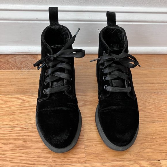 Dr. Martens Lana Black Velvet Ankle Boot - Picture 5 of 10